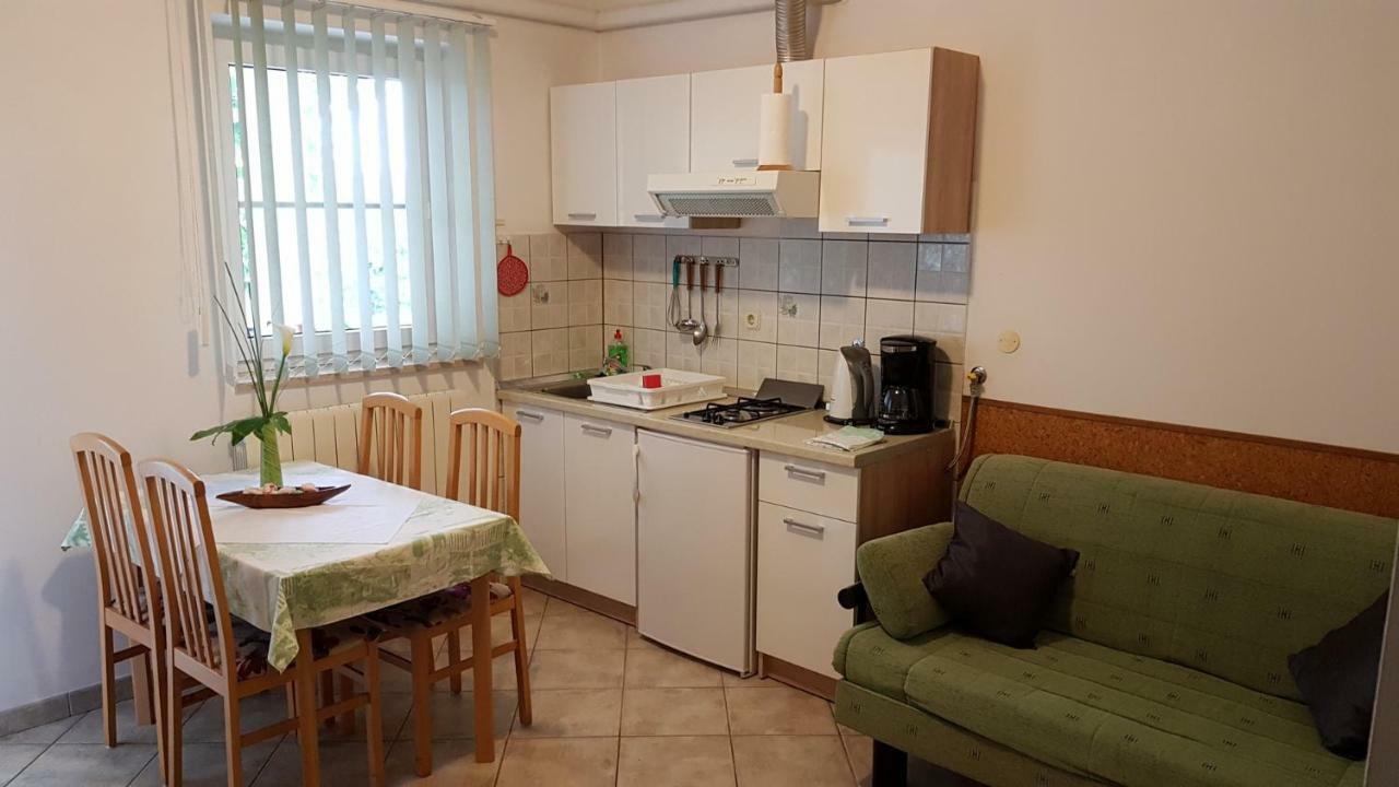 Villa Noela Пула Екстер'єр фото